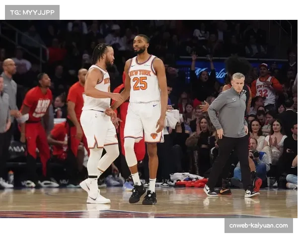 尼克斯绿军伤病动态：唐斯哈特可能缺席 米罗确定缺阵